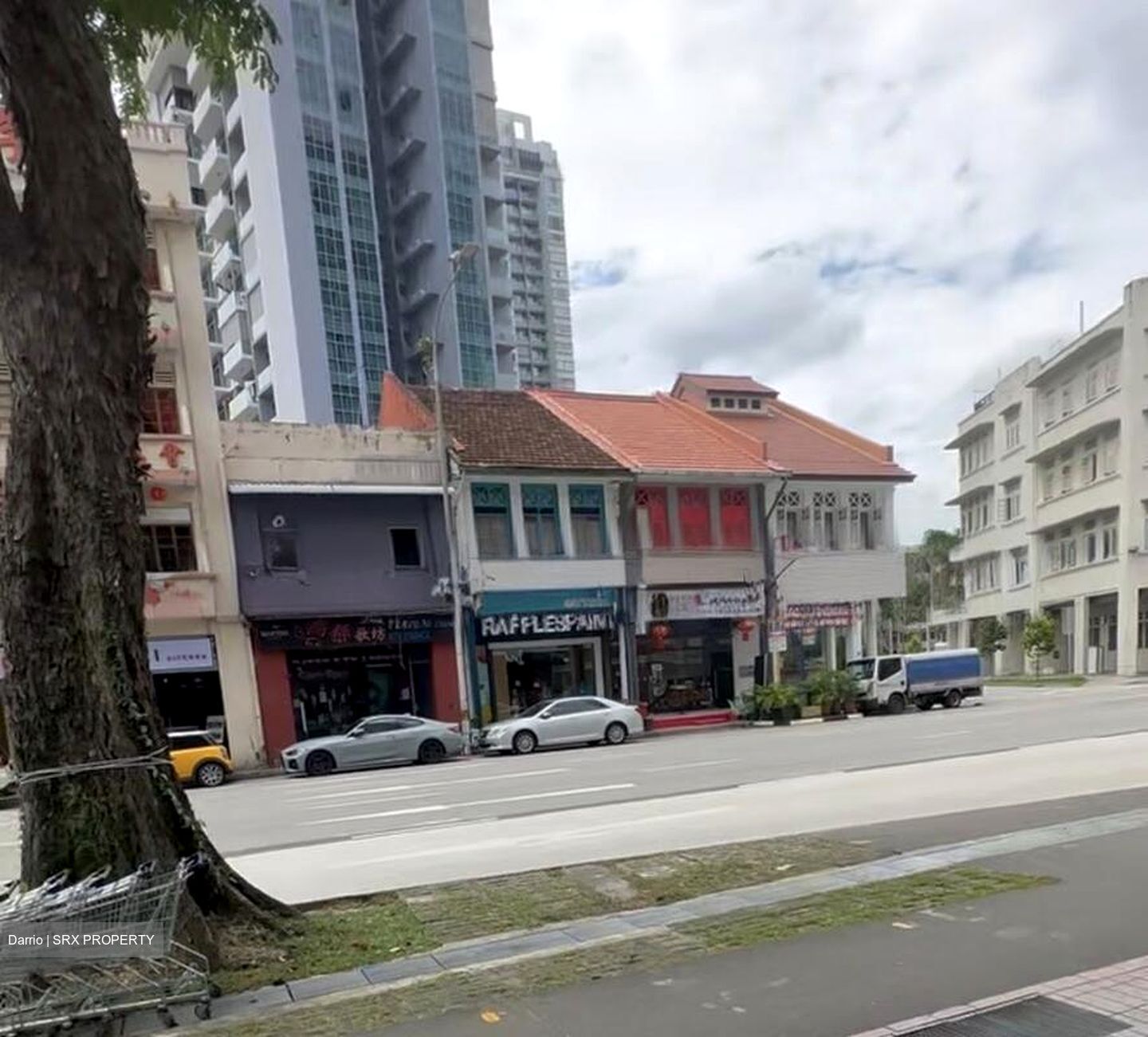 Ban Hong Leong Building (D8), Shop House #521888591